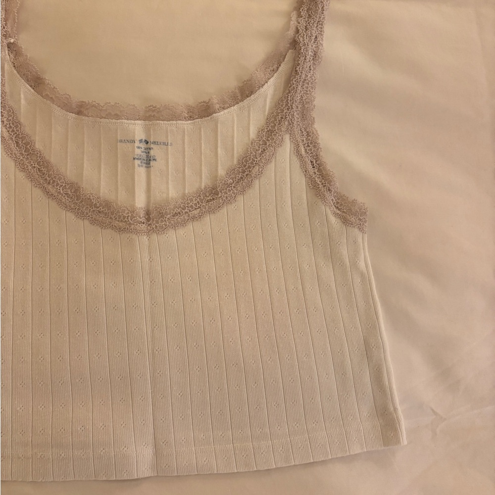 Brandy Melville pointelle lace cami white Chic Cream Lace Trim Tank Top - Picture 3 of 4